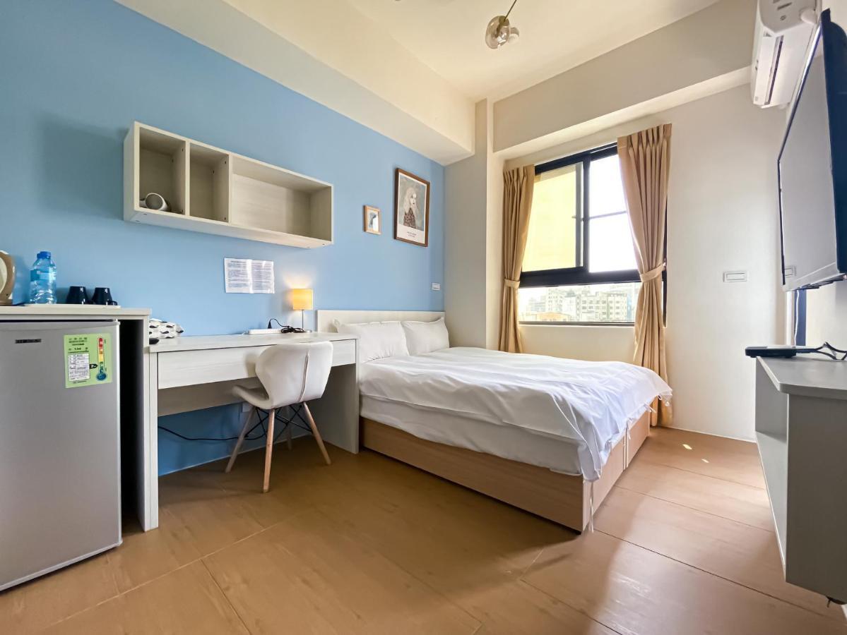 Adagio Hostel Taichung Exterior foto