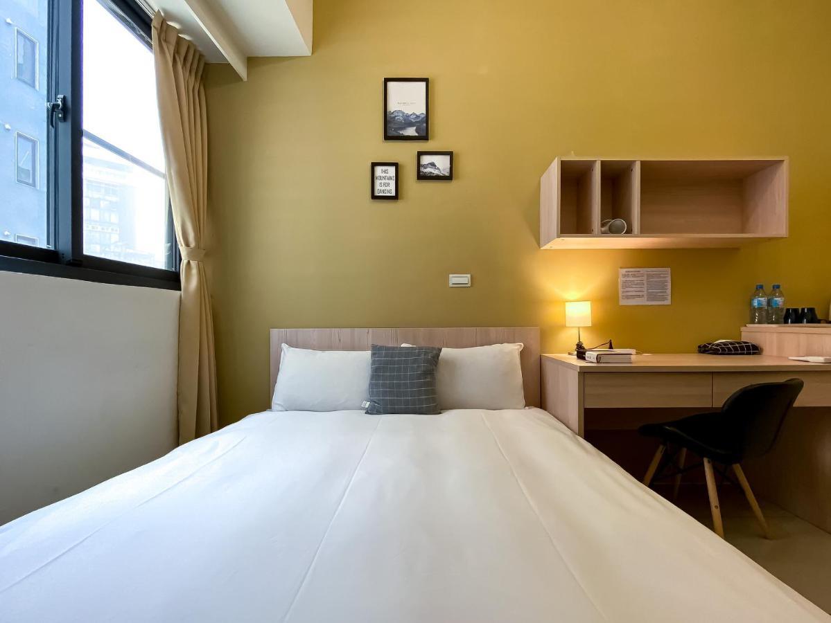 Adagio Hostel Taichung Exterior foto