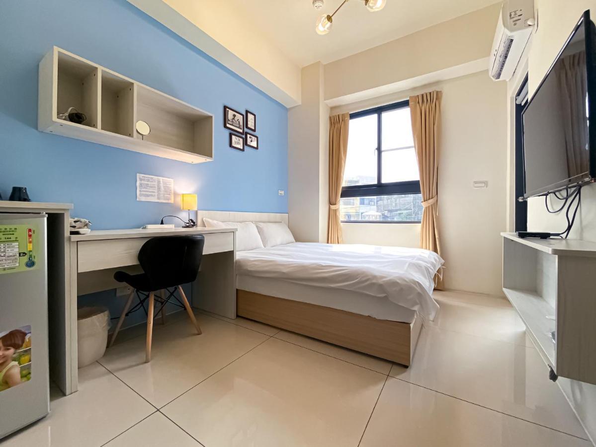 Adagio Hostel Taichung Exterior foto