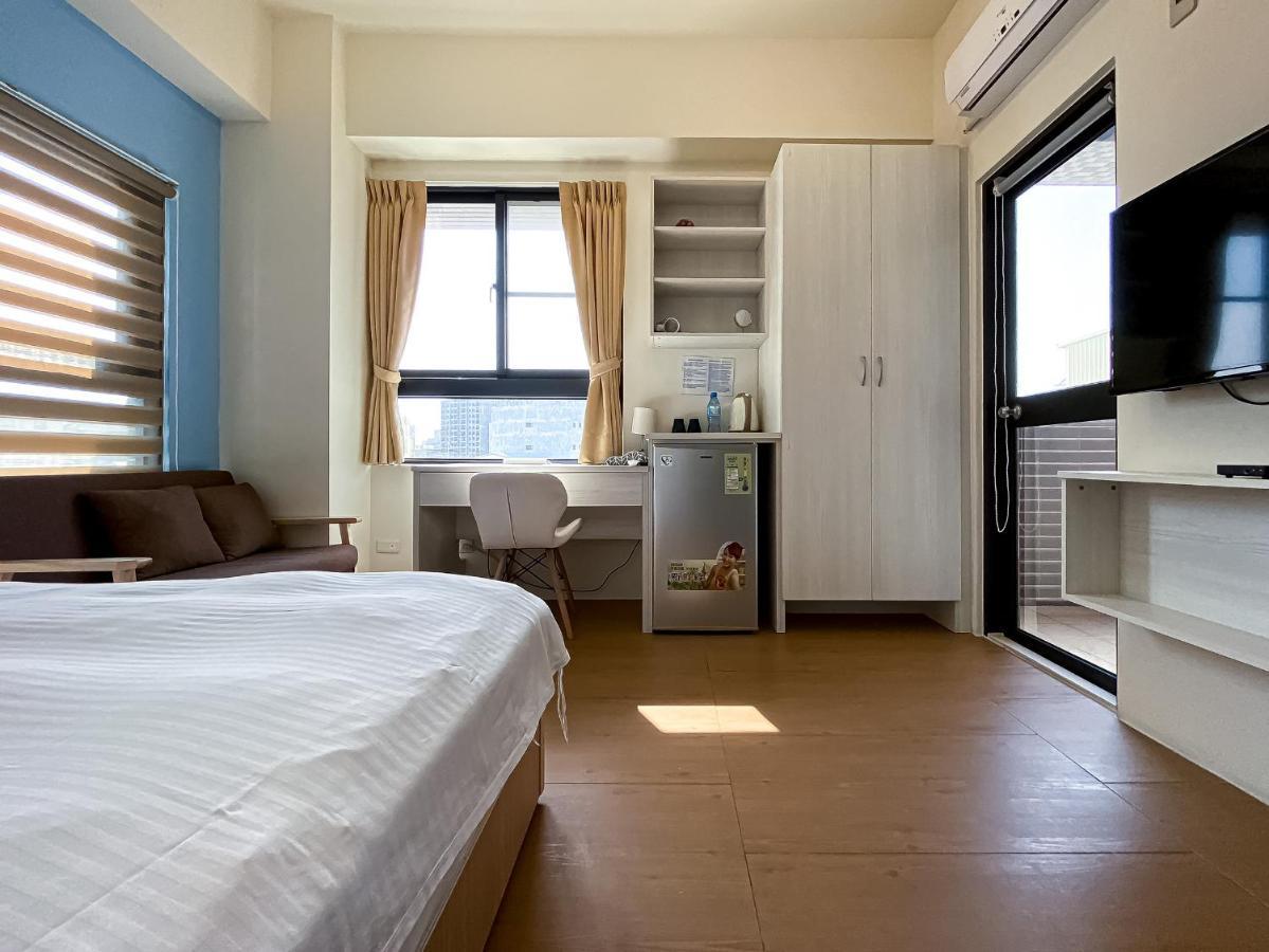 Adagio Hostel Taichung Exterior foto