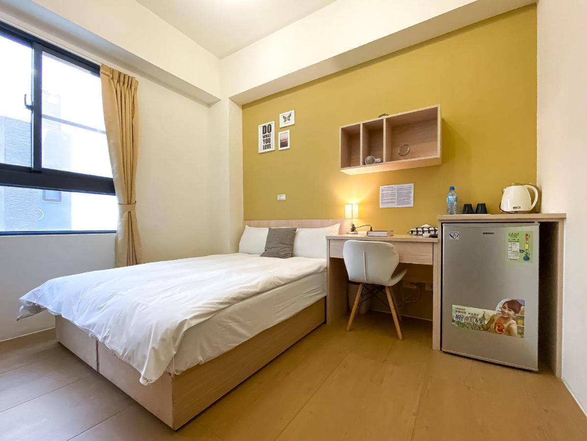 Adagio Hostel Taichung Exterior foto