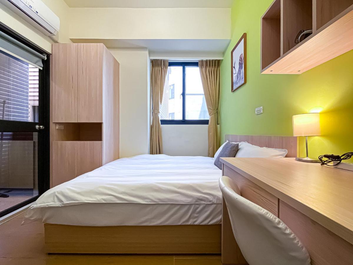 Adagio Hostel Taichung Exterior foto